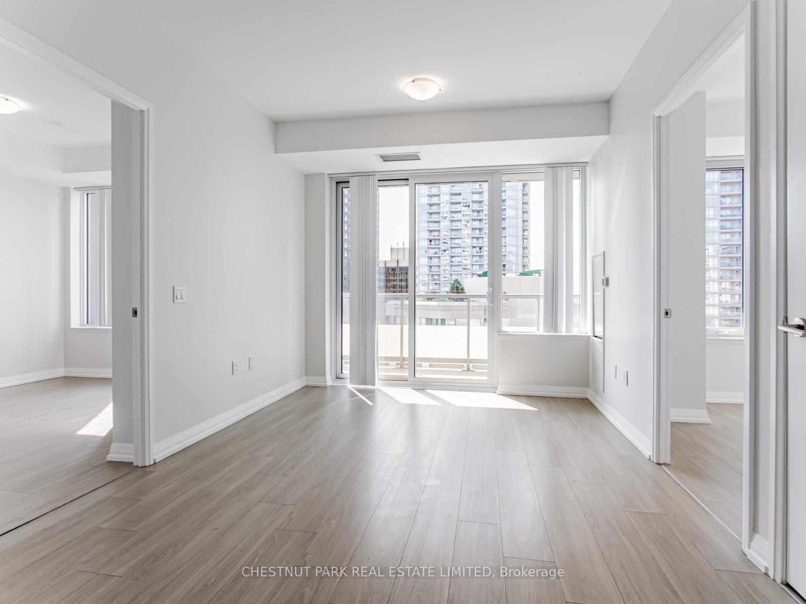 Photo 5 of Unit 1901, 25 Holly Street, Toronto, Mount Pleasant West — HOMEH