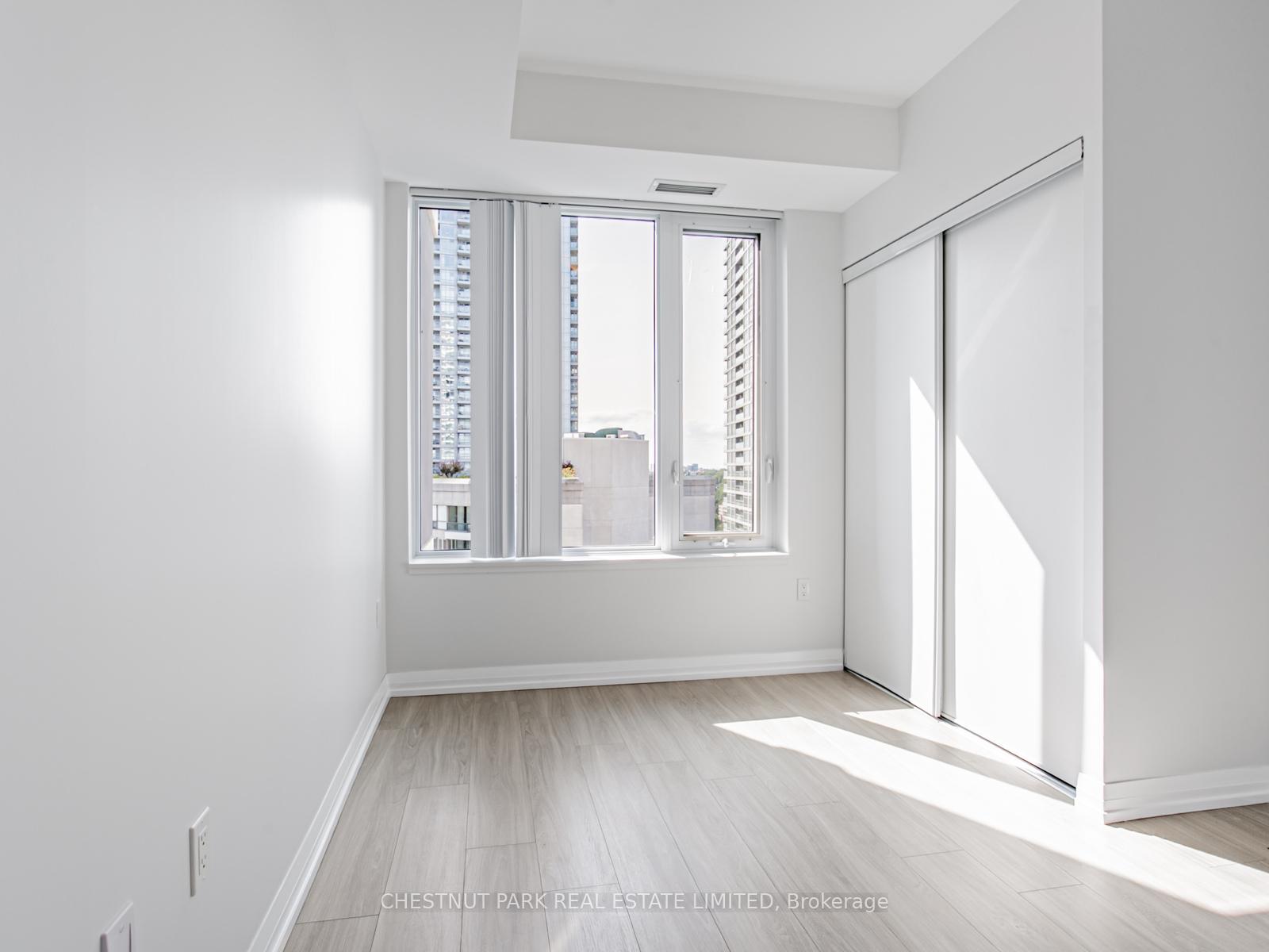 Photo 18 of Unit 1901, 25 Holly Street, Toronto, Mount Pleasant West — HOMEH
