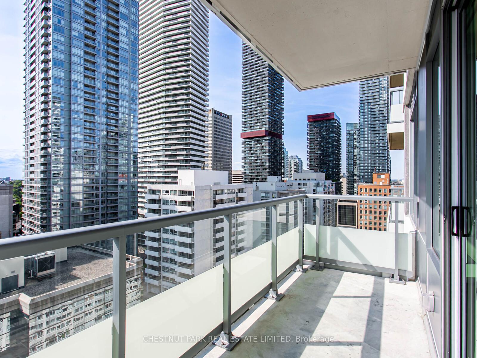 Photo 16 of Unit 1901, 25 Holly Street, Toronto, Mount Pleasant West — HOMEH