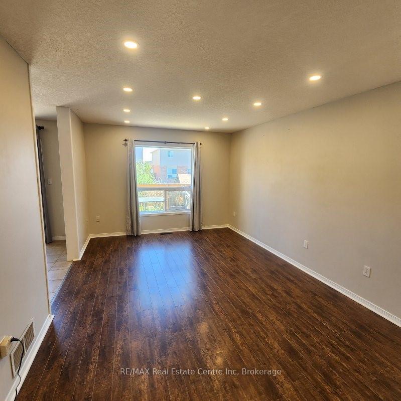 Photo 5 of 7 Warren Street, Guelph, Grange Road — HOMEH
