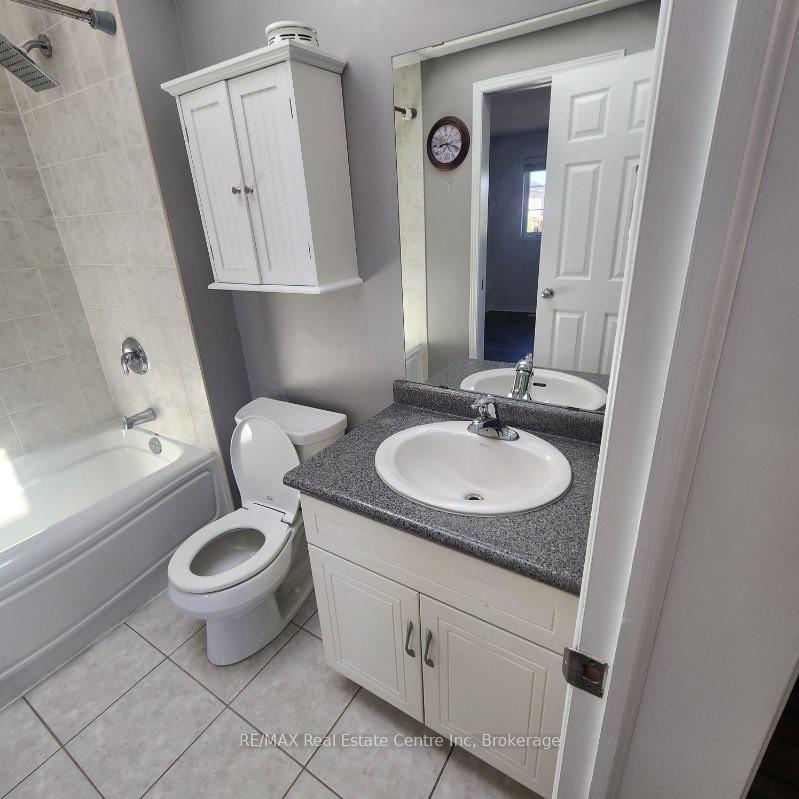 Photo 20 of 7 Warren Street, Guelph, Grange Road — HOMEH