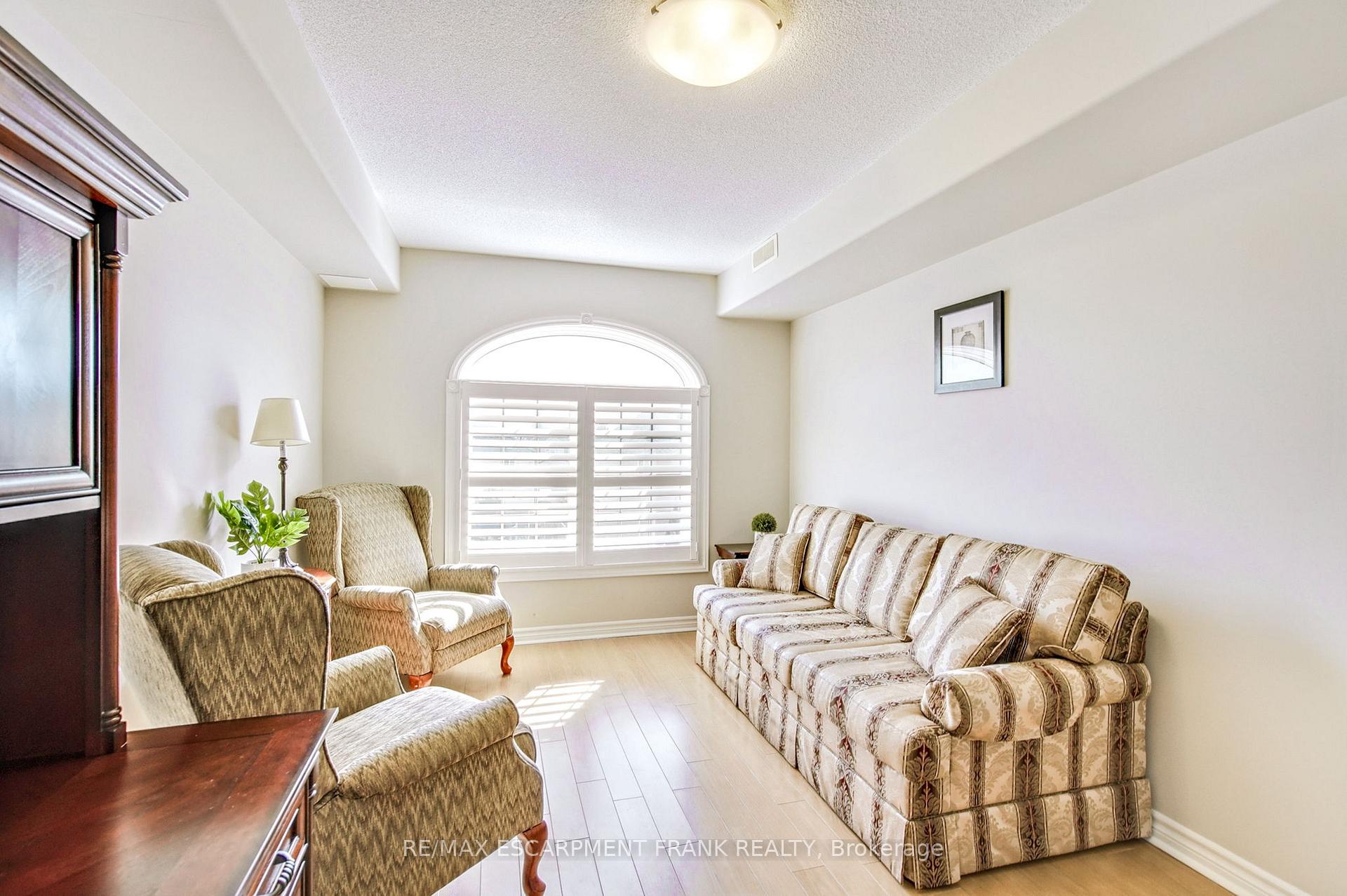 Photo 42 of Unit 309, 908 Mohawk Road E, Hamilton, Huntington — HOMEH