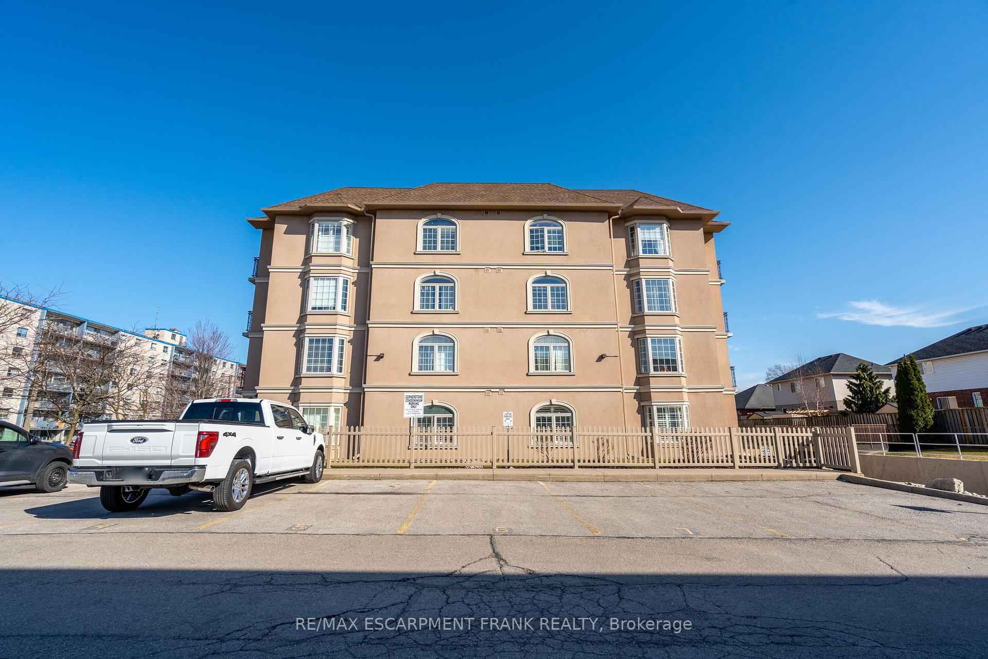 Photo 36 of Unit 309, 908 Mohawk Road E, Hamilton, Huntington — HOMEH