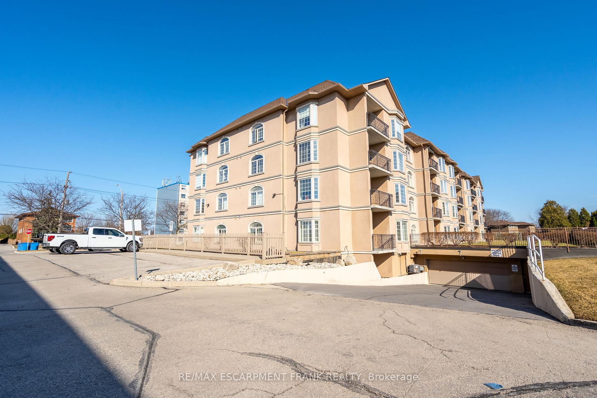 Photo 43 of Unit 309, 908 Mohawk Road E, Hamilton, Huntington — HOMEH