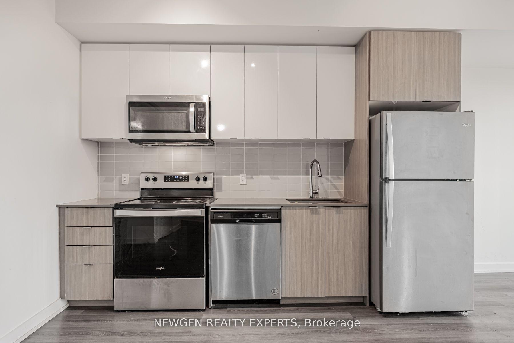 Photo 4 of Unit 1007, 859 The Queensway, Etobicoke, Stonegate-Queensway — HOMEH