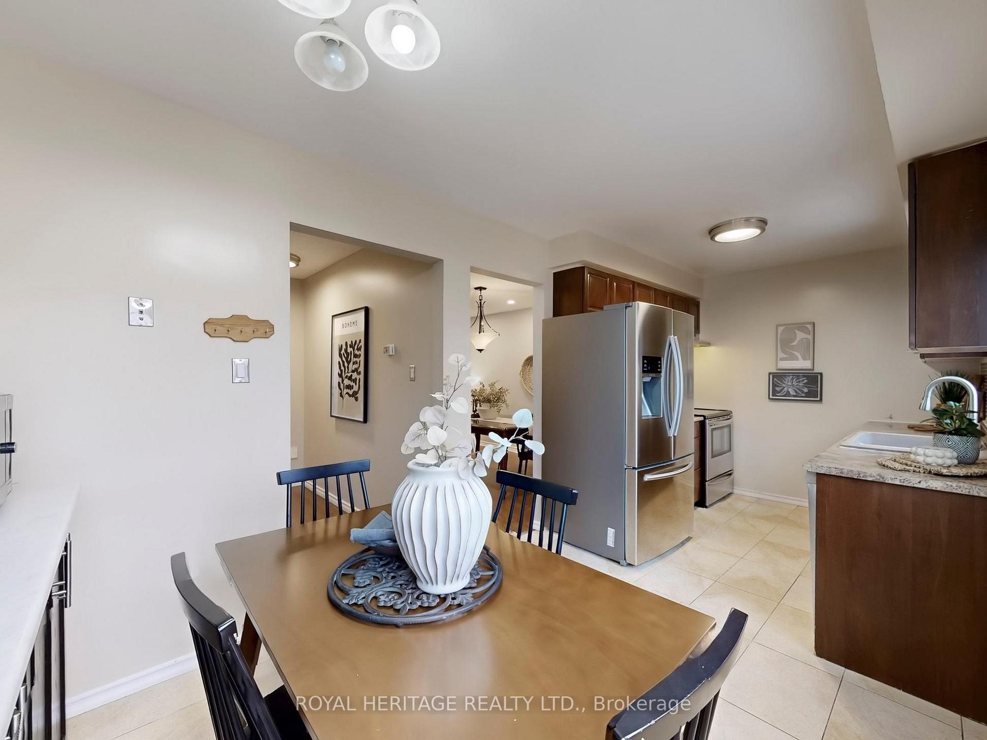 Photo 3 of Unit 45, 10 Bassett Boulevard, Whitby, Pringle Creek — HOMEH