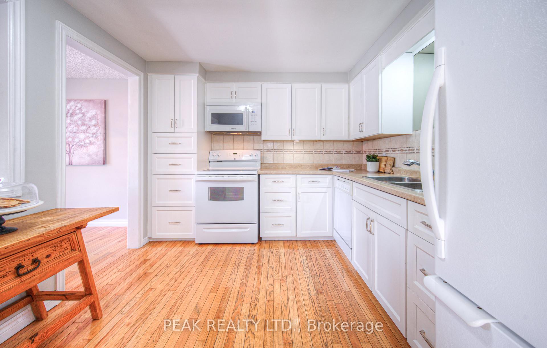 Photo 5 of Unit 13, 192 Alpine Road, Kitchener — HOMEH