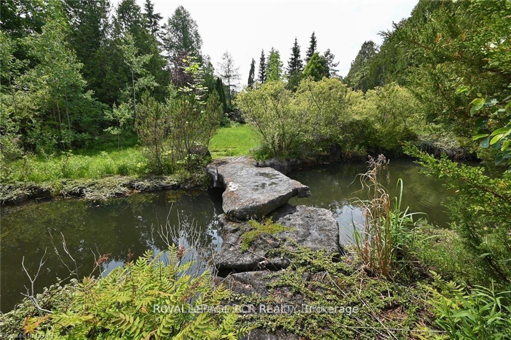 Photo 16 of 7 Flaherty Lane, Caledon, Rural Caledon — HOMEH