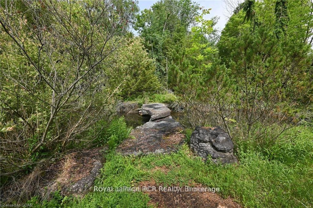 Photo 17 of 7 Flaherty Lane, Caledon, Rural Caledon — HOMEH