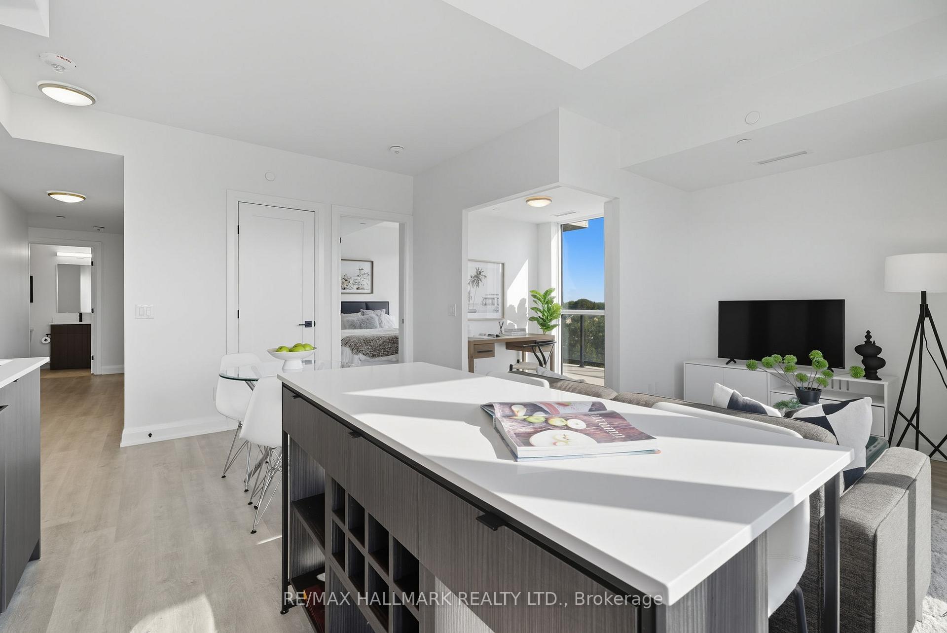 Photo 8 of Unit 513, 2369 Danforth Avenue, Toronto, East End-Danforth — HOMEH
