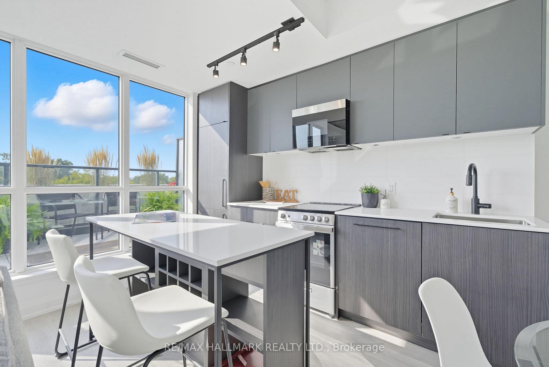 Photo 6 of Unit 513, 2369 Danforth Avenue, Toronto, East End-Danforth — HOMEH