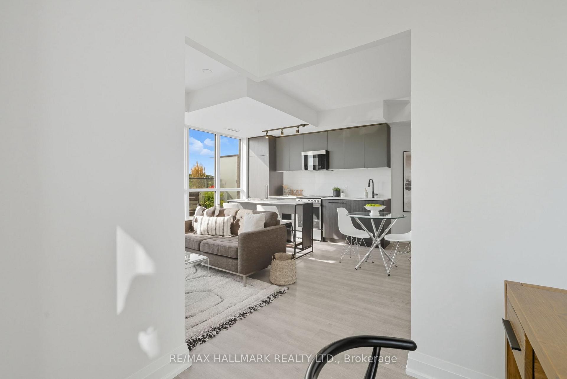 Photo 7 of Unit 513, 2369 Danforth Avenue, Toronto, East End-Danforth — HOMEH