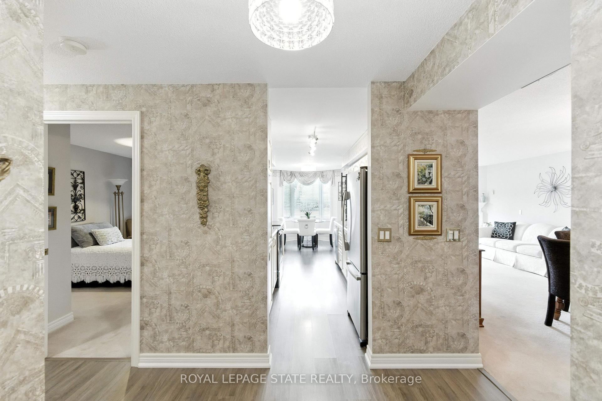Photo 2 of Unit 101, 980 Golf Links Road, Hamilton, Meadowlands — HOMEH