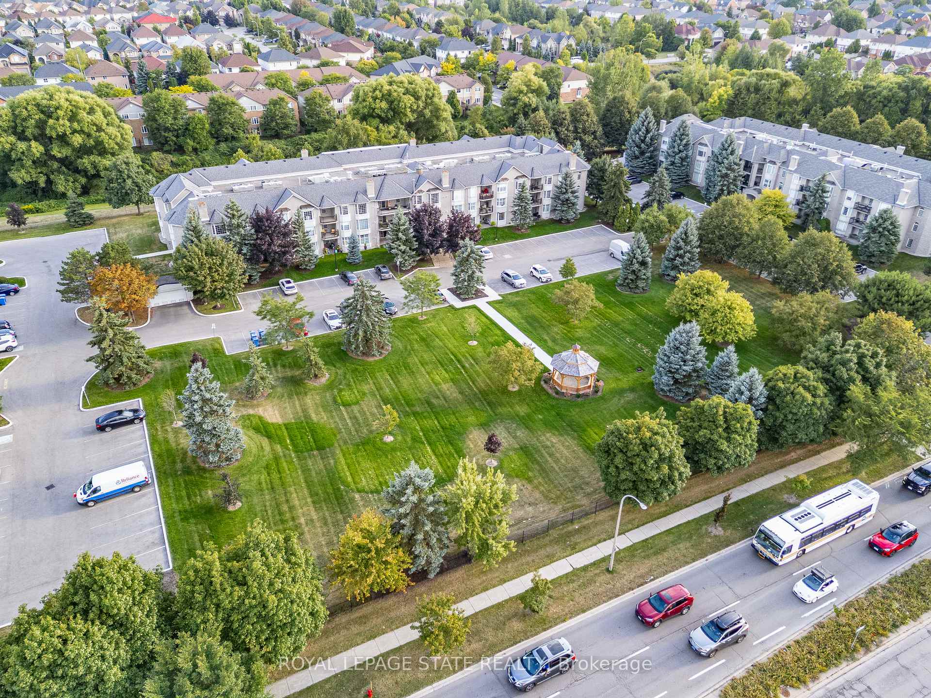 Photo 31 of Unit 101, 980 Golf Links Road, Hamilton, Meadowlands — HOMEH