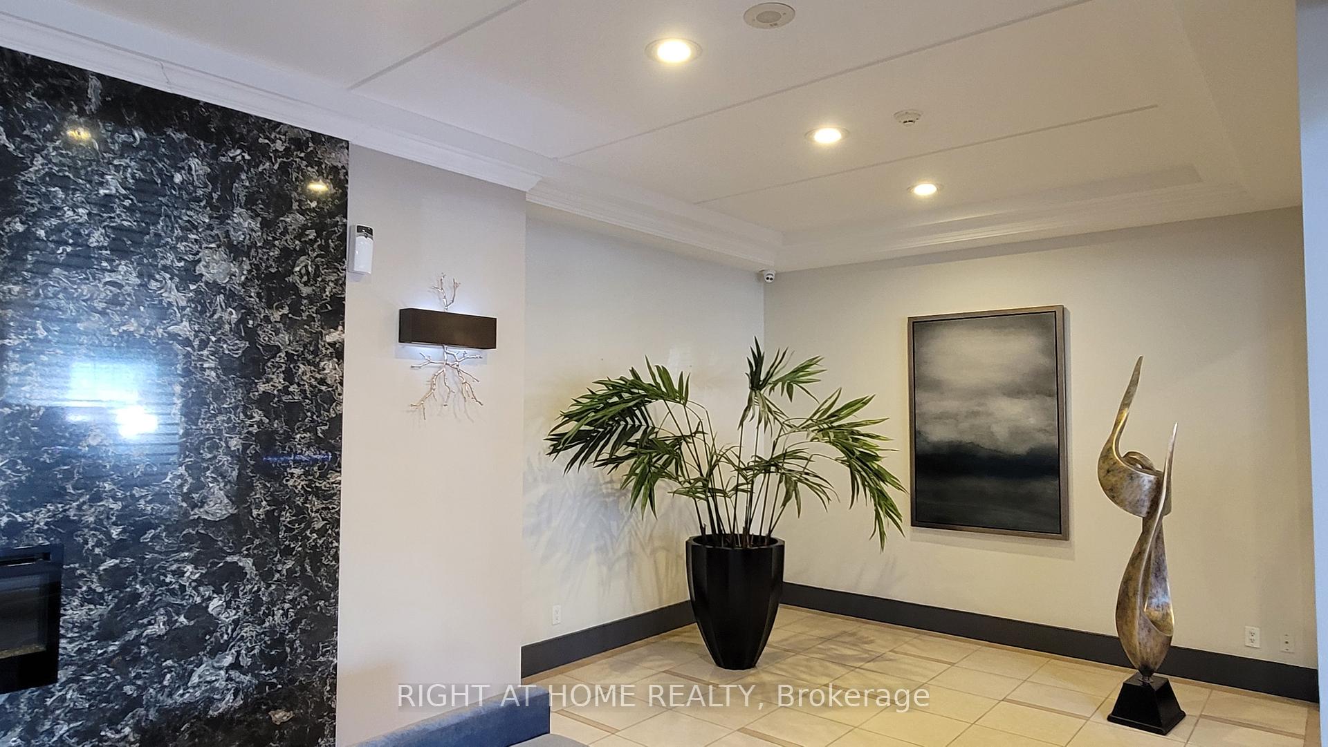 Photo 28 of Unit 305, 60 Disera Drive, Vaughan, Beverley Glen — HOMEH