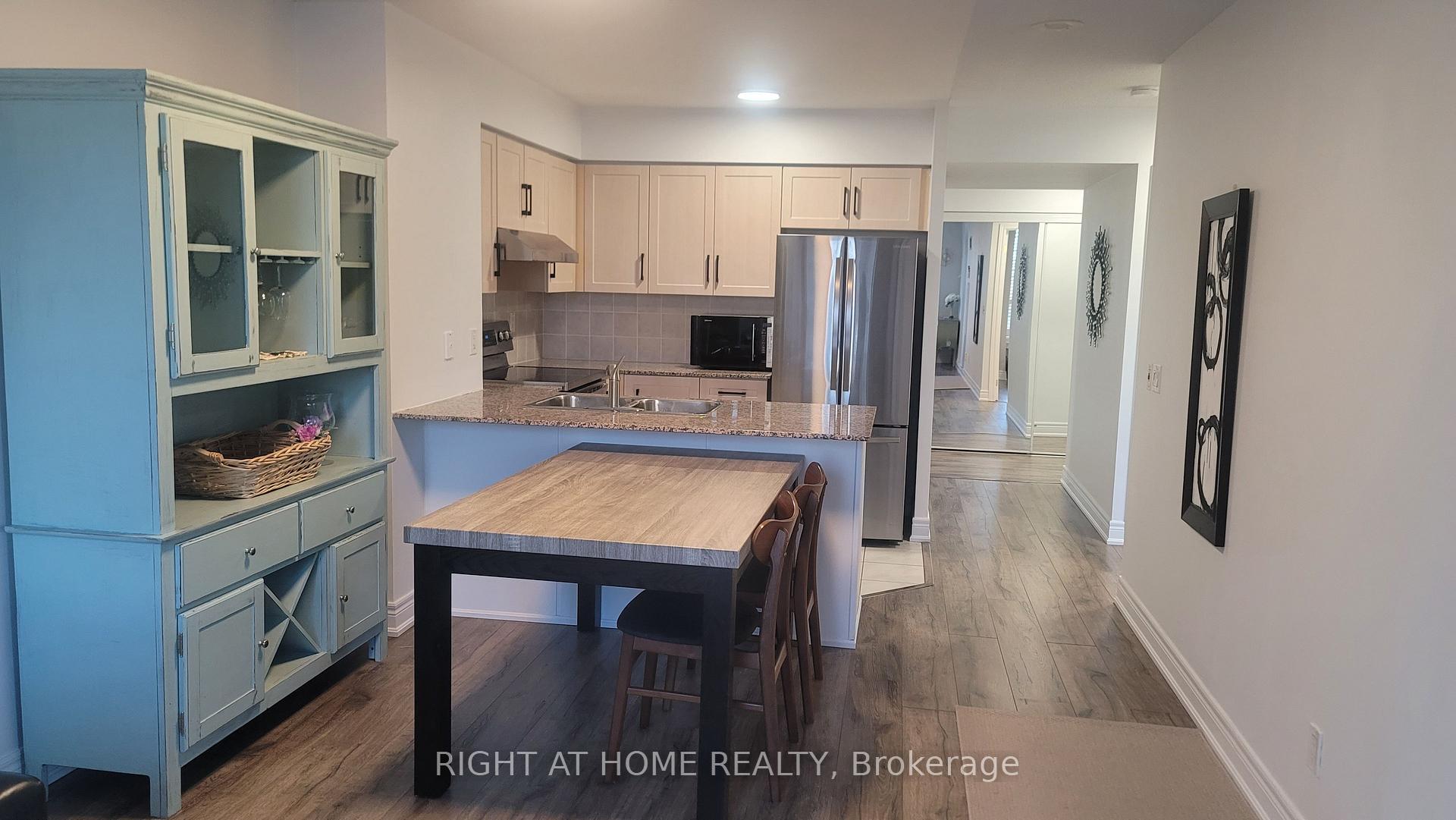 Photo 18 of Unit 305, 60 Disera Drive, Vaughan, Beverley Glen — HOMEH
