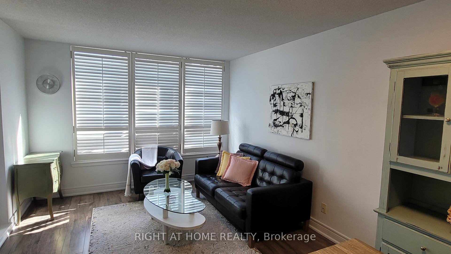 Photo 17 of Unit 305, 60 Disera Drive, Vaughan, Beverley Glen — HOMEH