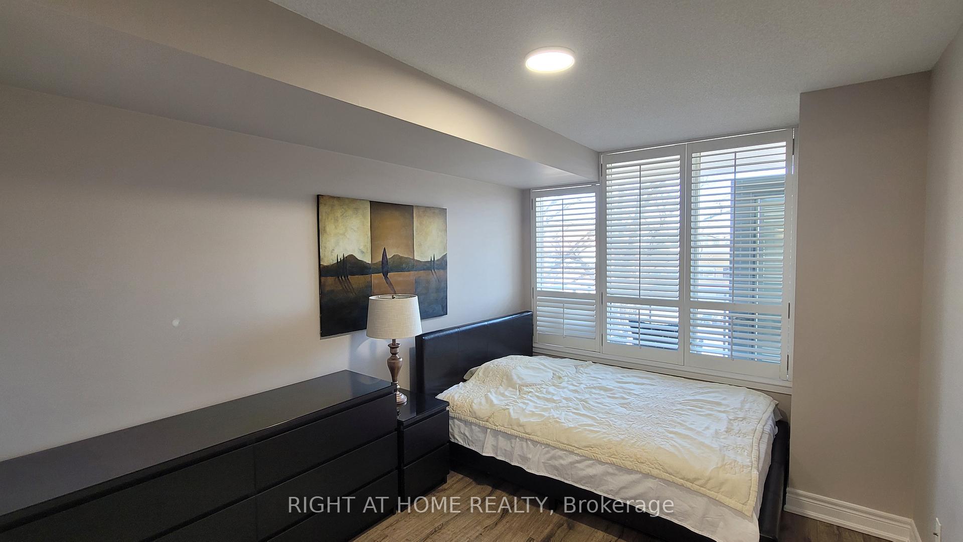 Photo 23 of Unit 305, 60 Disera Drive, Vaughan, Beverley Glen — HOMEH