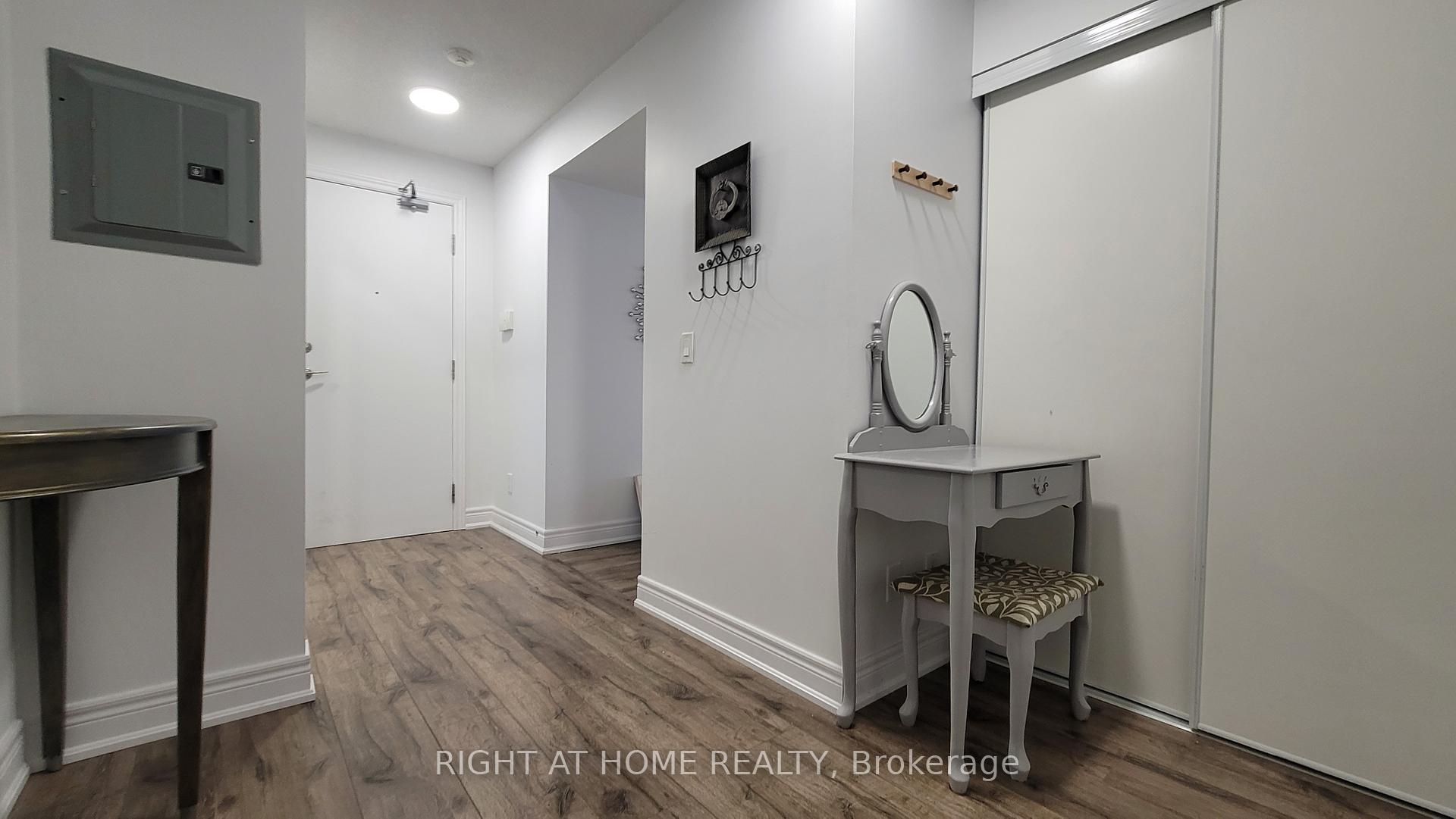 Photo 15 of Unit 305, 60 Disera Drive, Vaughan, Beverley Glen — HOMEH