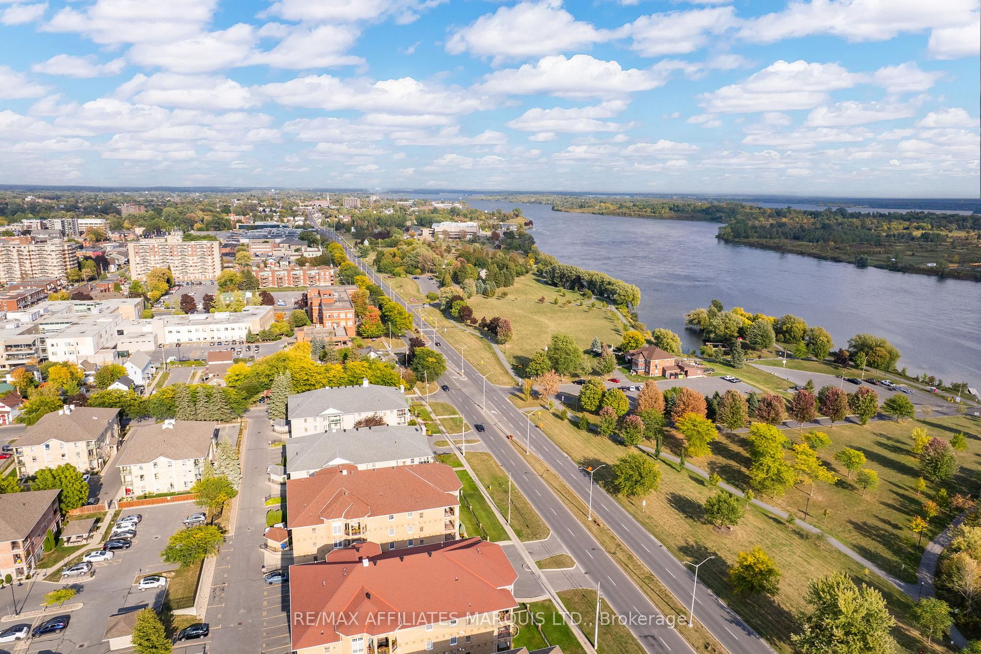 Photo 28 of Unit 403, 321 Water Street W, Cornwall — HOMEH