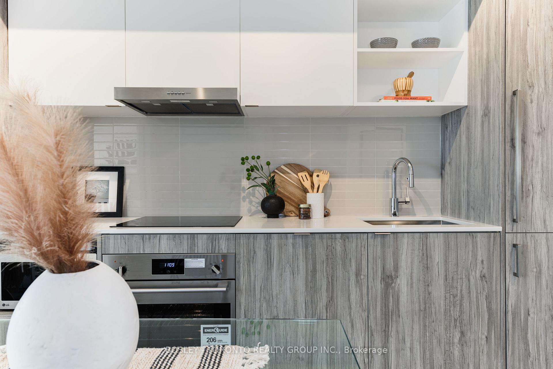 Photo 14 of Unit 1706, 138 Downes Street, Toronto, Waterfront Communities — HOMEH
