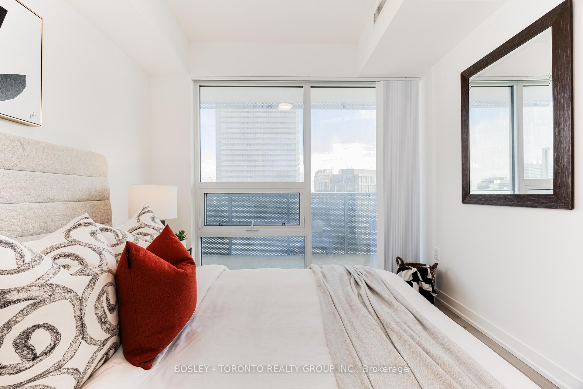 Photo 38 of Unit 1706, 138 Downes Street, Toronto, Waterfront Communities — HOMEH