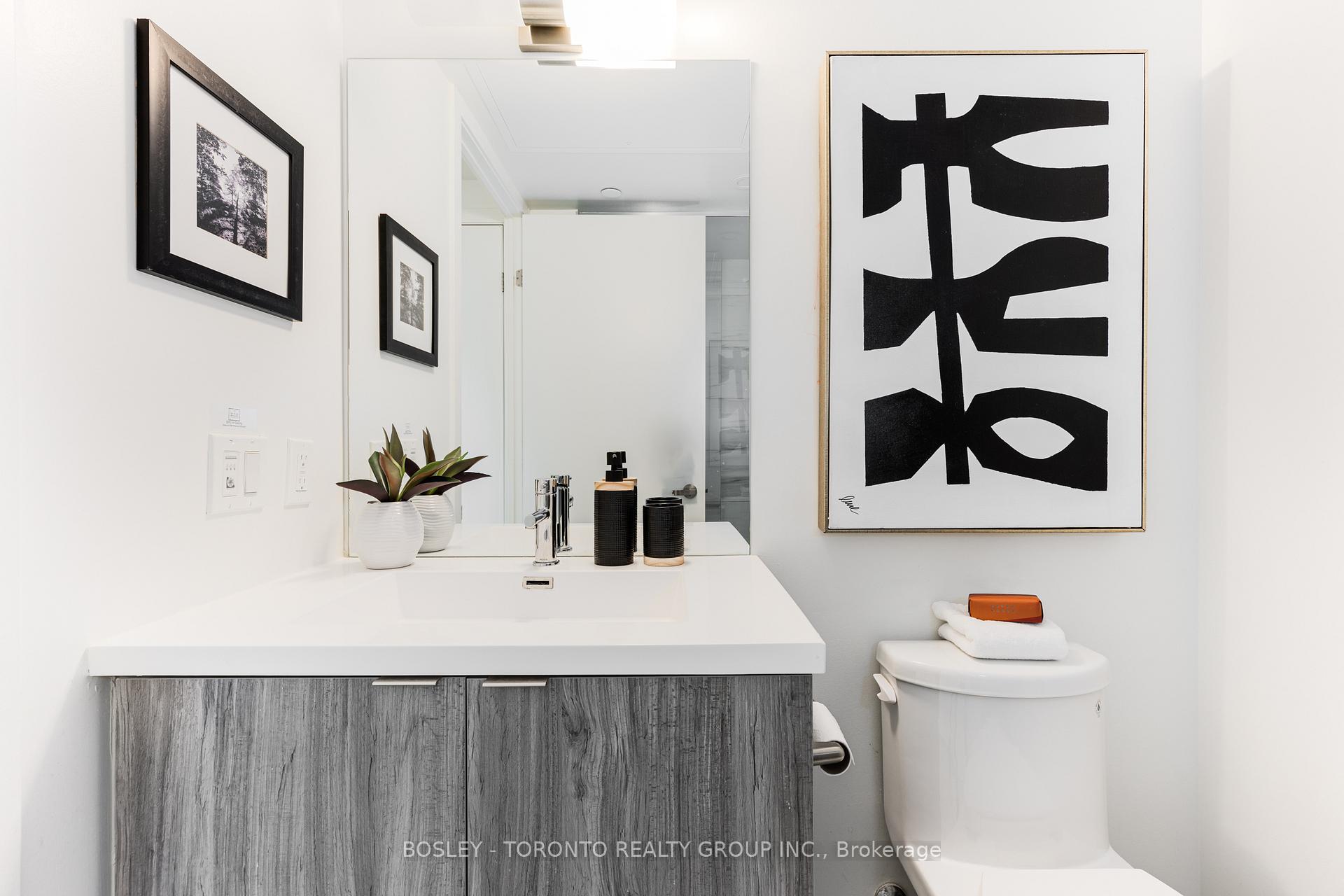 Photo 20 of Unit 1706, 138 Downes Street, Toronto, Waterfront Communities — HOMEH