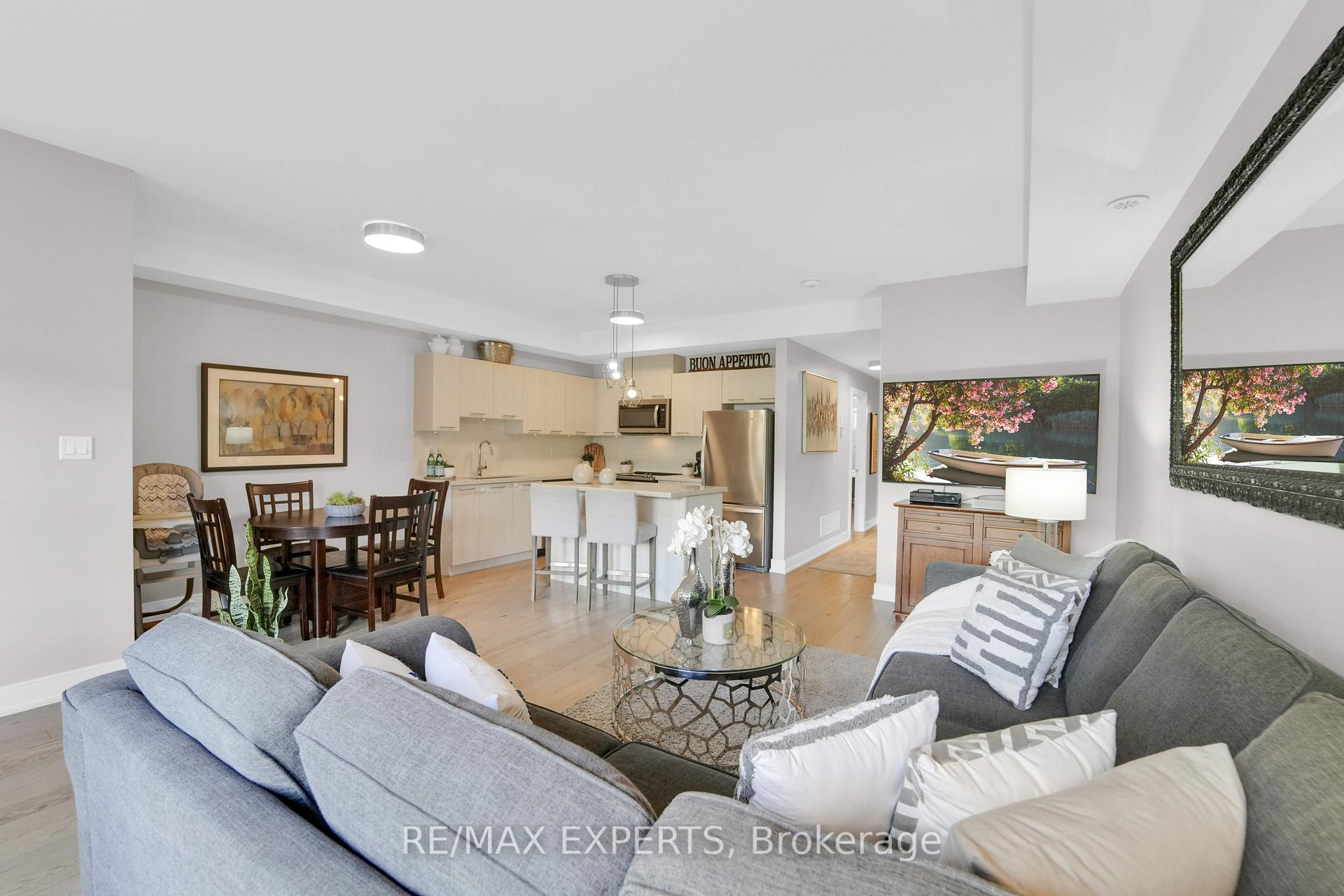 Photo 2 of Unit 321, 199 Pine Grove Road, Vaughan, Islington Woods — HOMEH