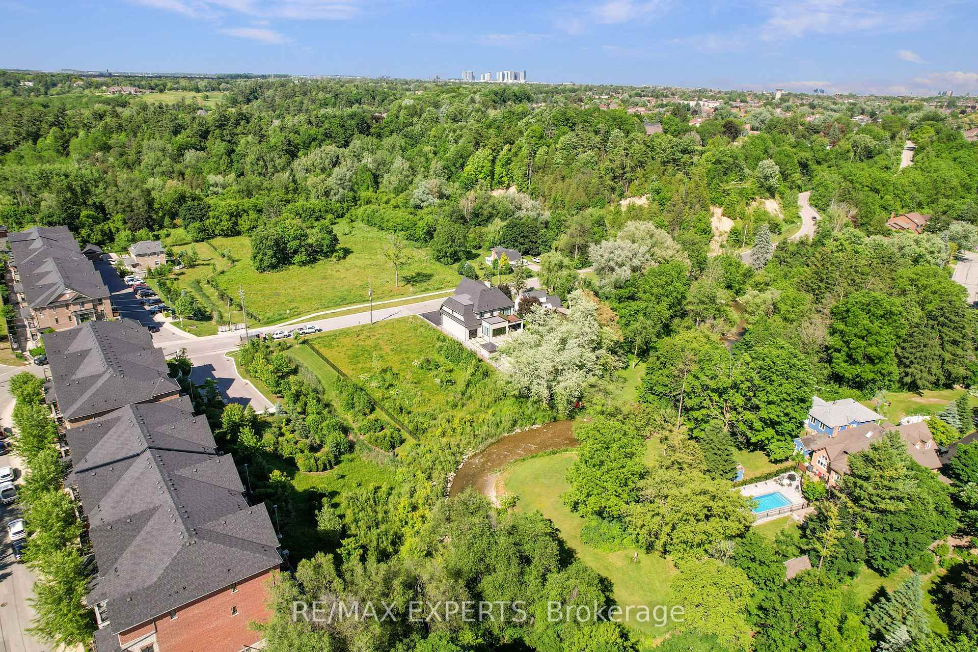 Photo 34 of Unit 321, 199 Pine Grove Road, Vaughan, Islington Woods — HOMEH