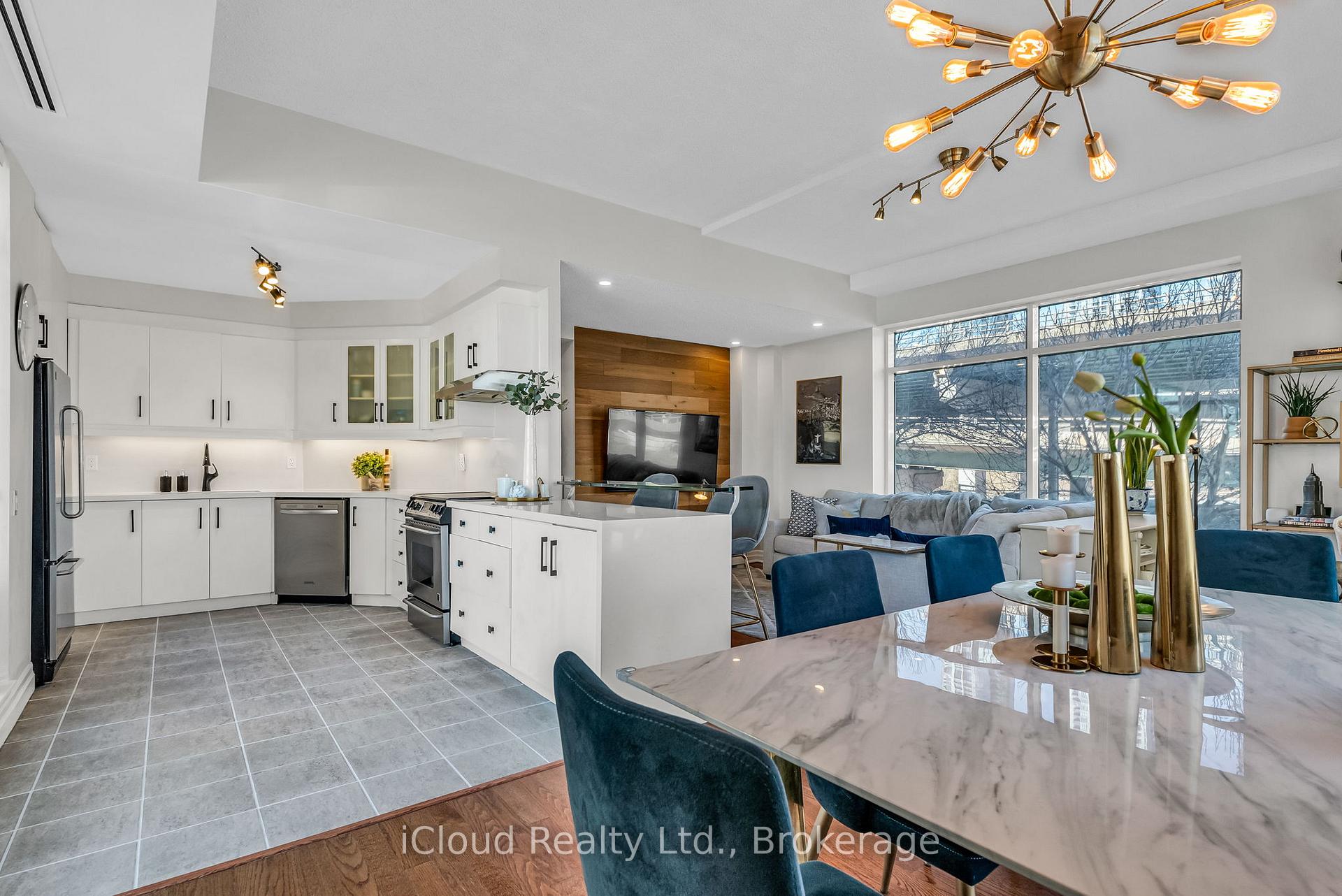 Front of Unit 210E, 500 Queens Quay W