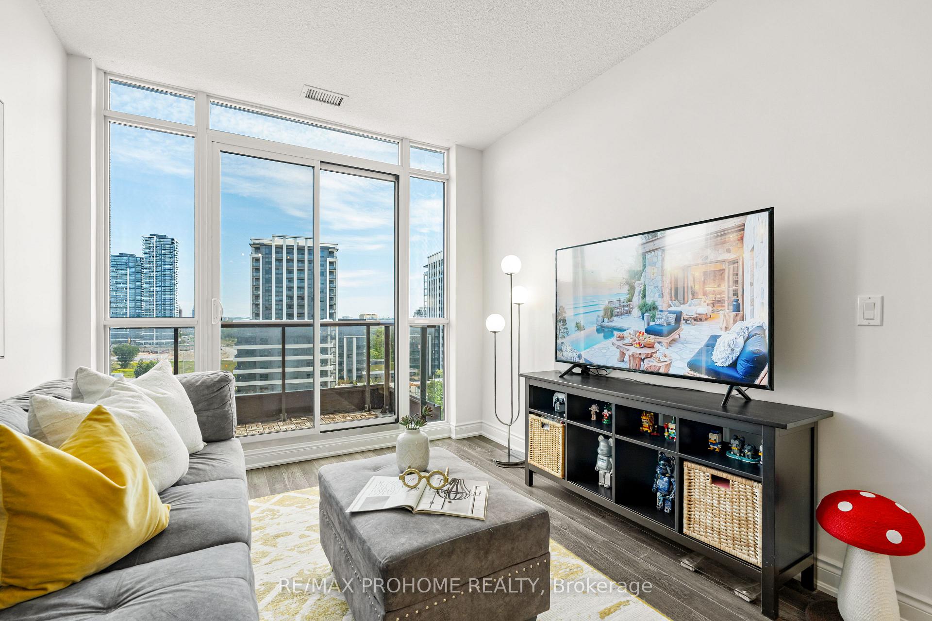 Photo 13 of Unit 1112, 33 Clegg Road, Markham, Unionville — HOMEH