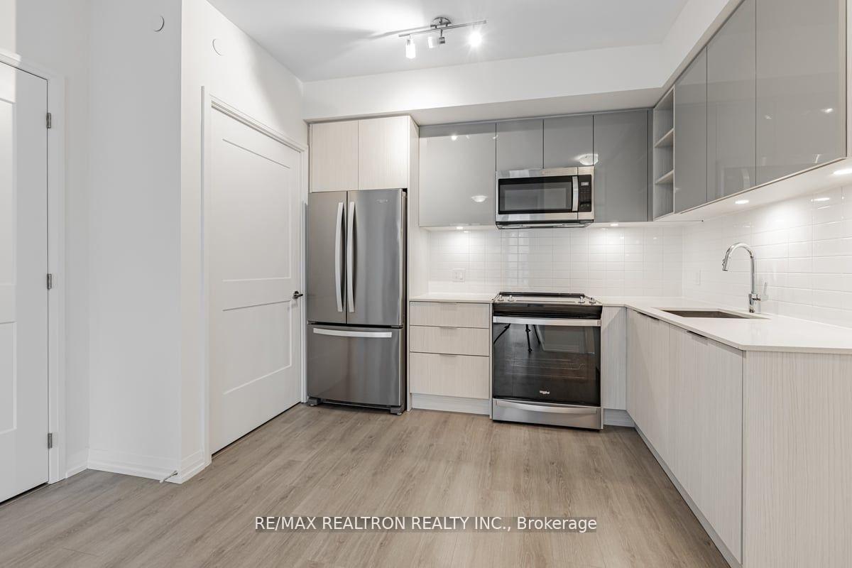 Photo 18 of Unit 710, 25 Holly Street, Toronto, Mount Pleasant East — HOMEH