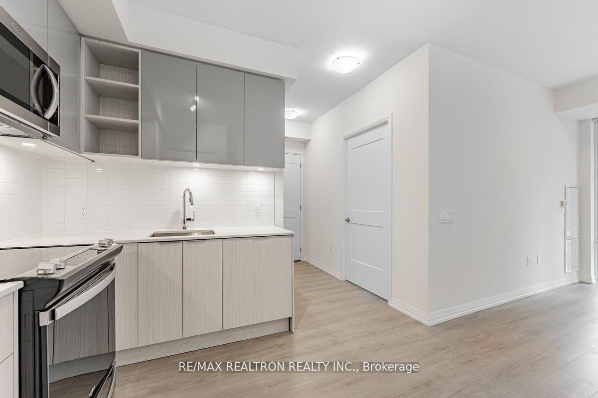 Photo 23 of Unit 710, 25 Holly Street, Toronto, Mount Pleasant East — HOMEH