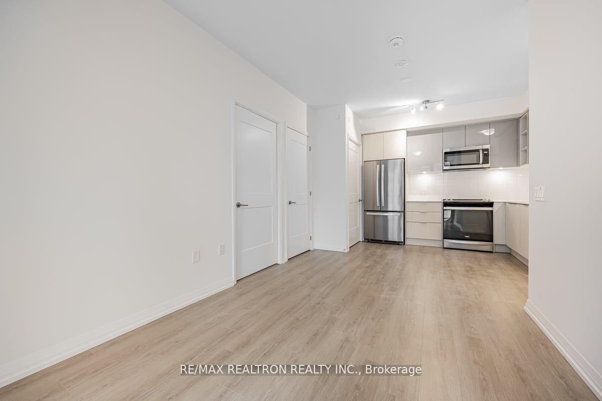 Photo 11 of Unit 710, 25 Holly Street, Toronto, Mount Pleasant East — HOMEH