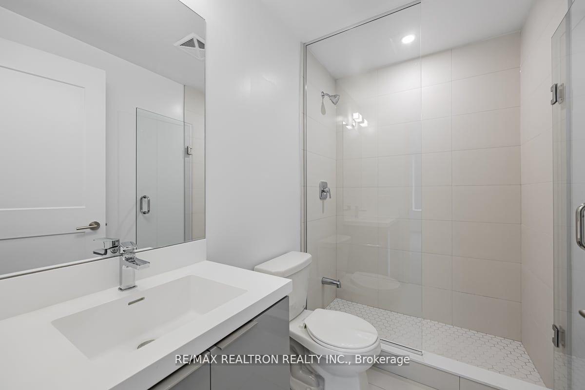 Photo 12 of Unit 710, 25 Holly Street, Toronto, Mount Pleasant East — HOMEH