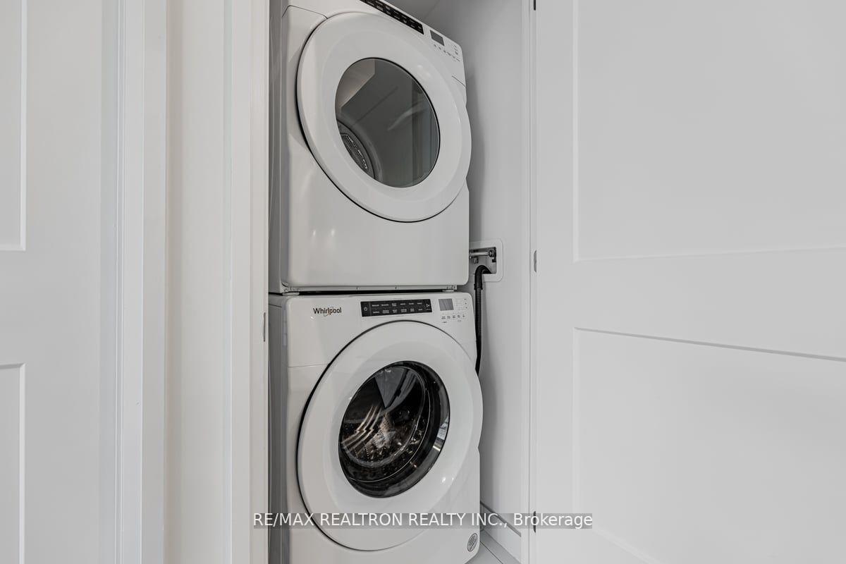 Photo 16 of Unit 710, 25 Holly Street, Toronto, Mount Pleasant East — HOMEH