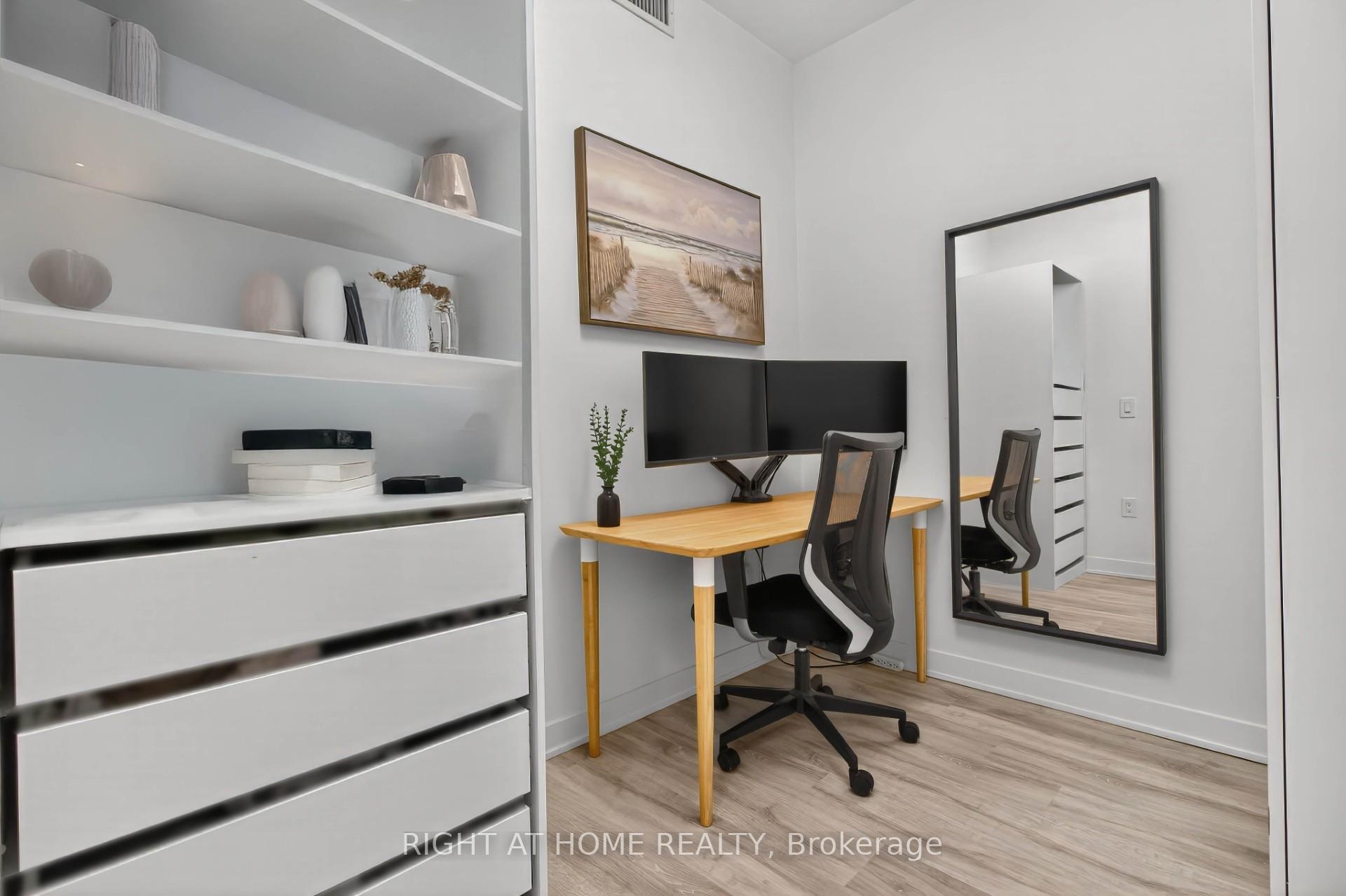 Photo 6 of Unit 615, 60 Princess Street, Toronto, Waterfront Communities — HOMEH