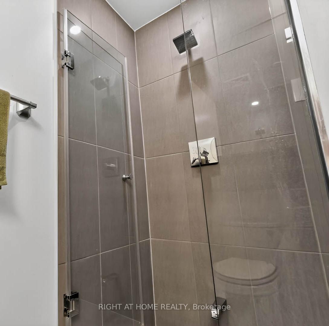 Photo 4 of Unit 615, 60 Princess Street, Toronto, Waterfront Communities — HOMEH