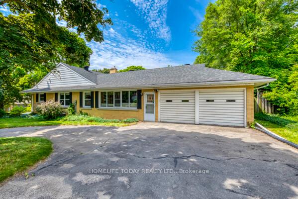 Photo 30 of 182 Forsyth Drive, Waterloo — HOMEH