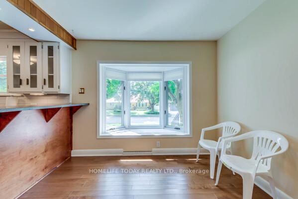 Photo 13 of 182 Forsyth Drive, Waterloo — HOMEH