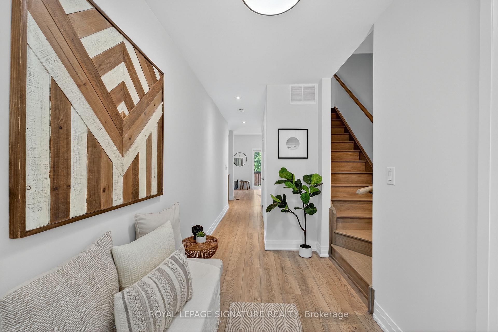 Photo 1 of Unit 6, 393 Manitoba Street, Bracebridge, Macaulay — HOMEH