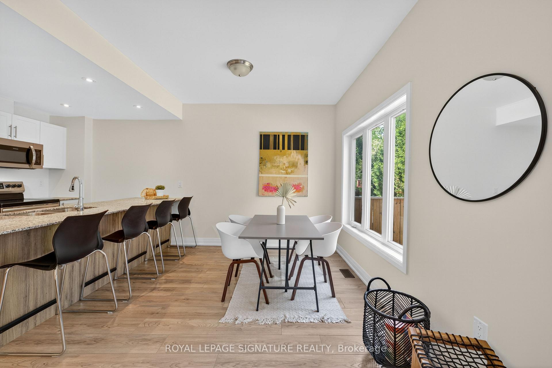 Photo 34 of Unit 6, 393 Manitoba Street, Bracebridge, Macaulay — HOMEH
