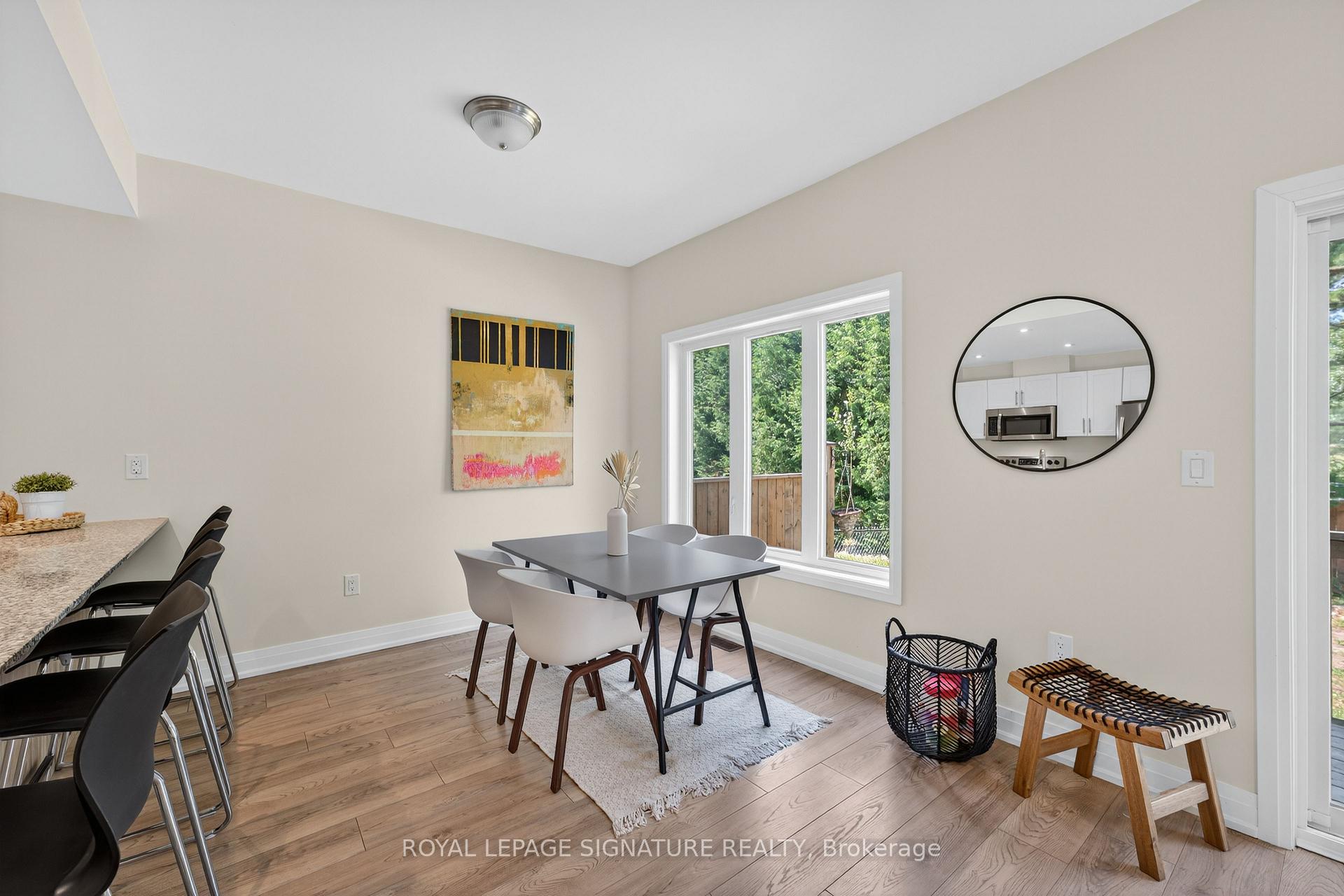 Photo 33 of Unit 6, 393 Manitoba Street, Bracebridge, Macaulay — HOMEH