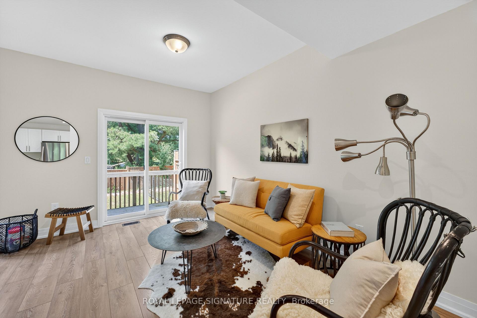 Photo 10 of Unit 6, 393 Manitoba Street, Bracebridge, Macaulay — HOMEH