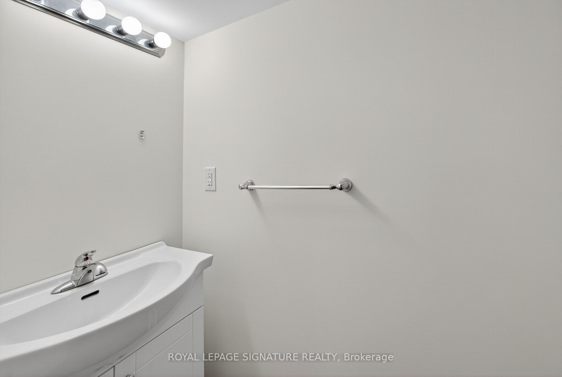 Photo 19 of Unit 6, 393 Manitoba Street, Bracebridge, Macaulay — HOMEH