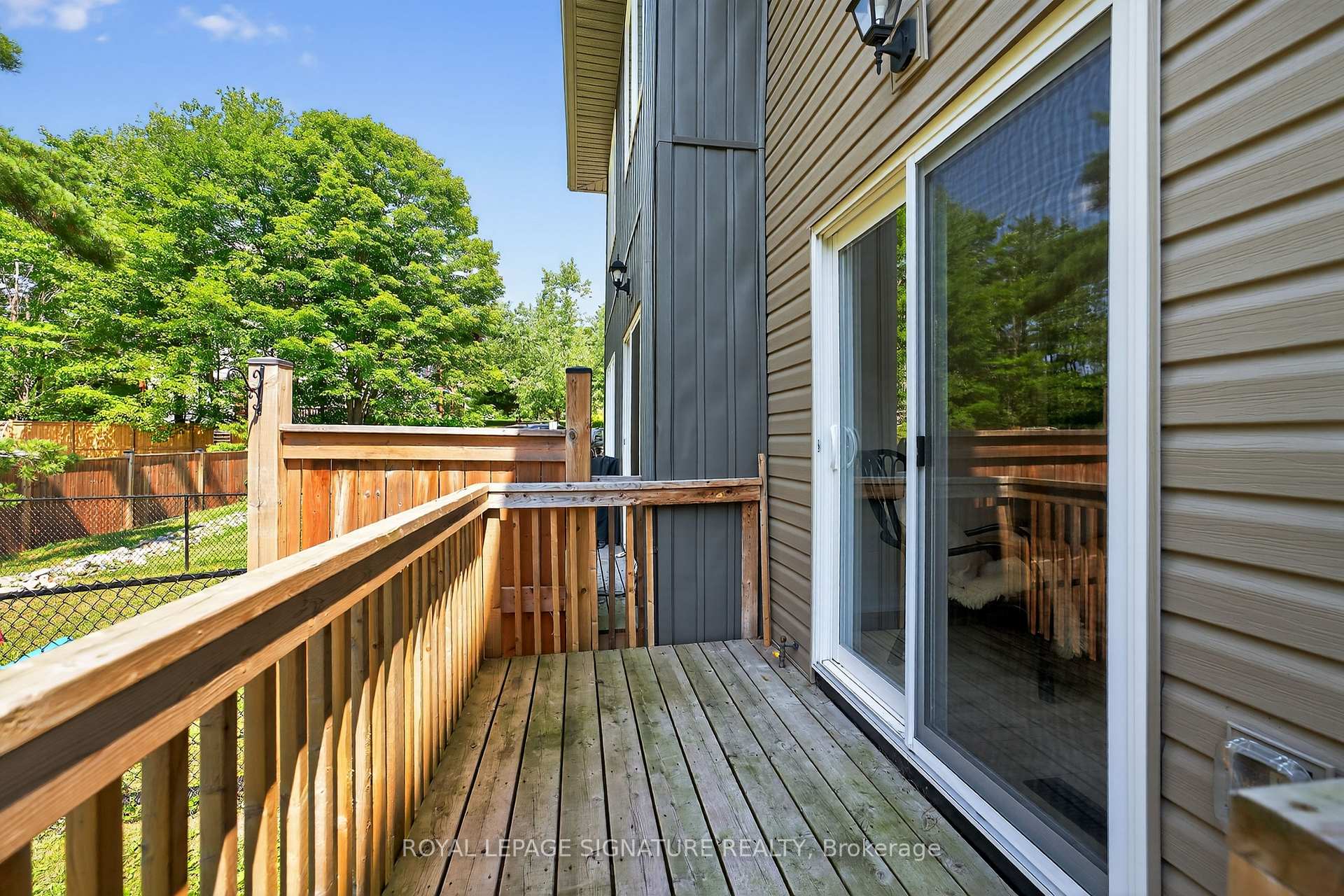 Photo 35 of Unit 6, 393 Manitoba Street, Bracebridge, Macaulay — HOMEH
