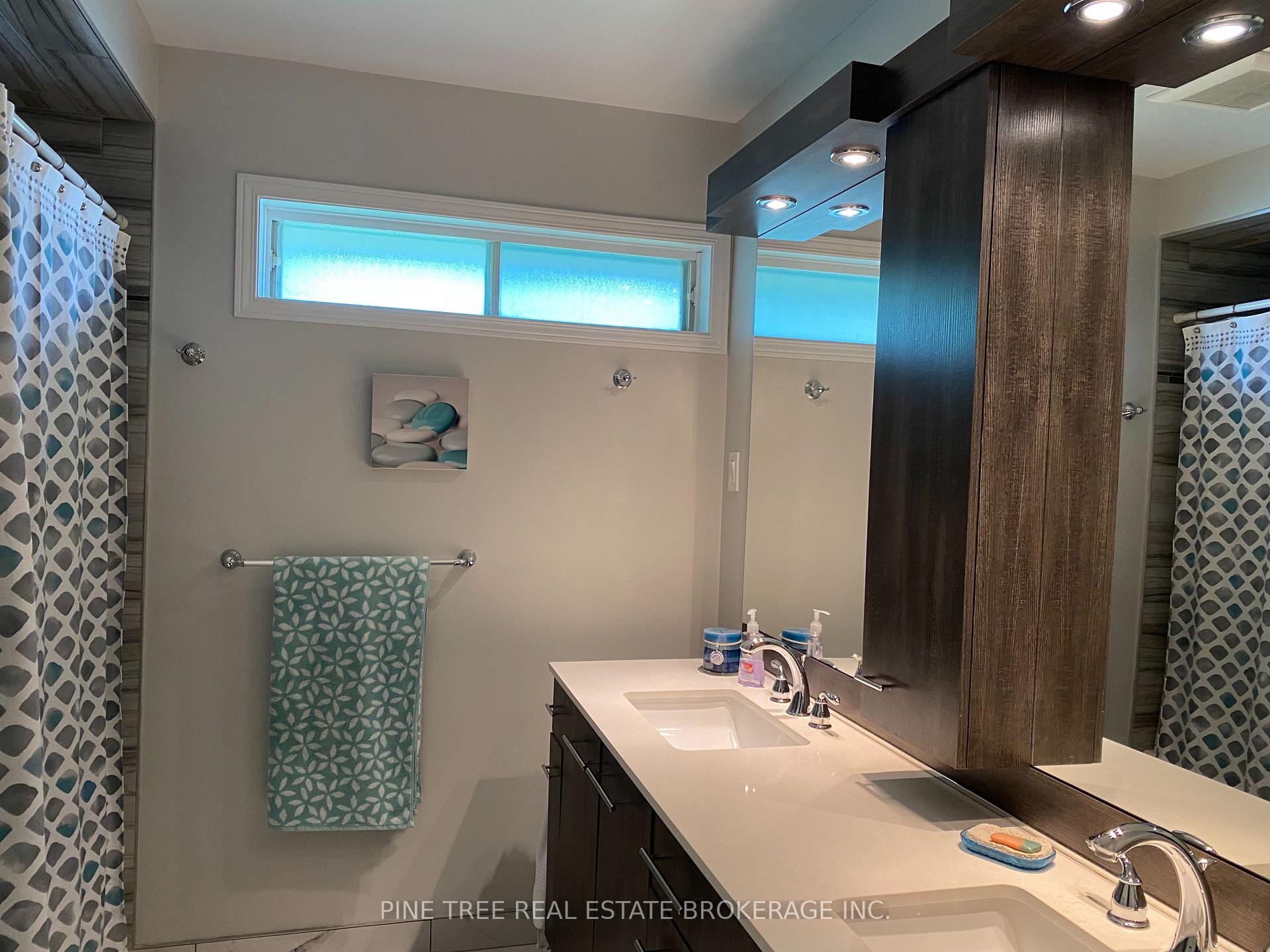 Photo 8 of Unit 1, 51 Laguna Parkway, Ramara, Brechin — HOMEH