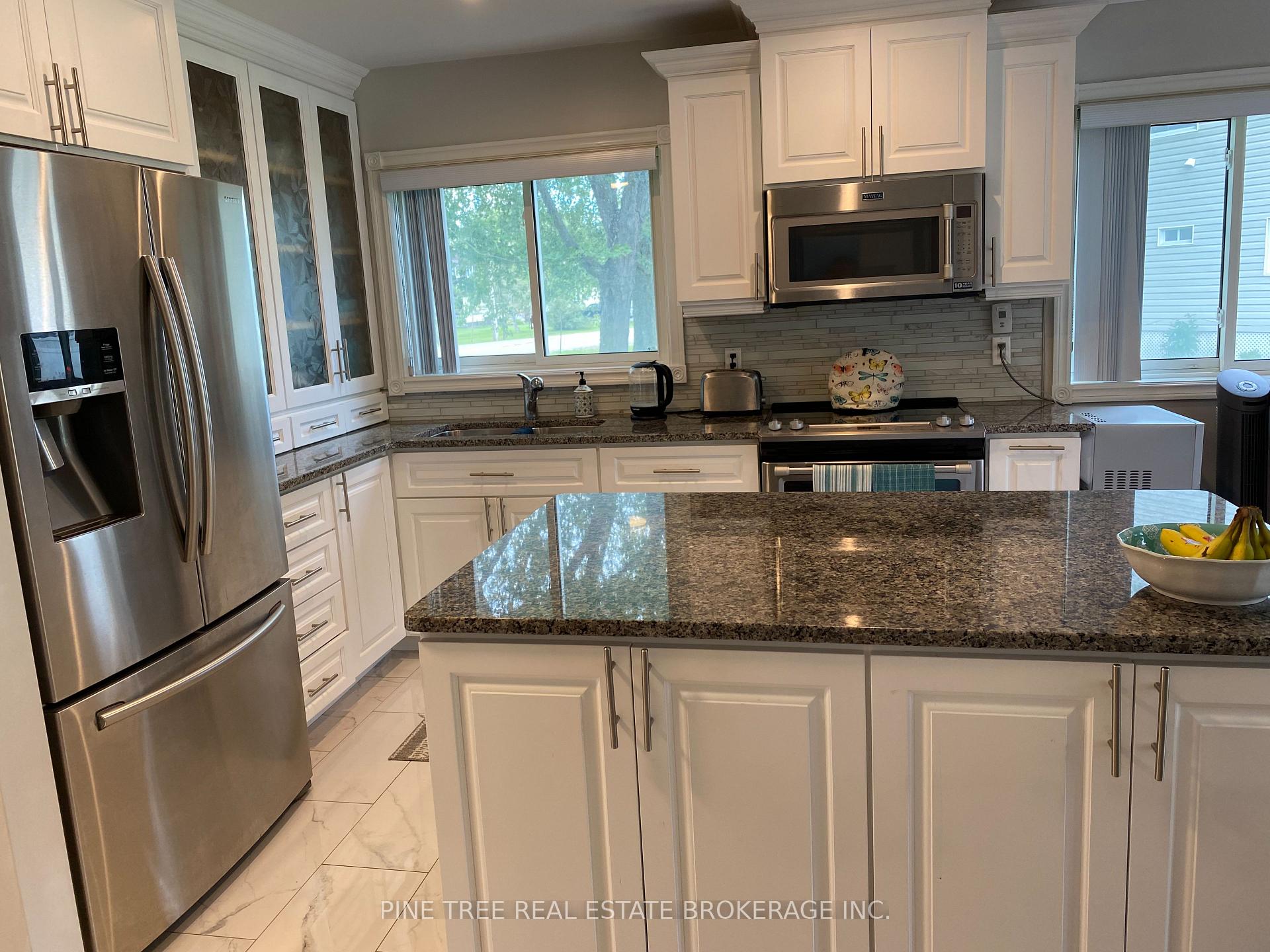 Photo 9 of Unit 1, 51 Laguna Parkway, Ramara, Brechin — HOMEH
