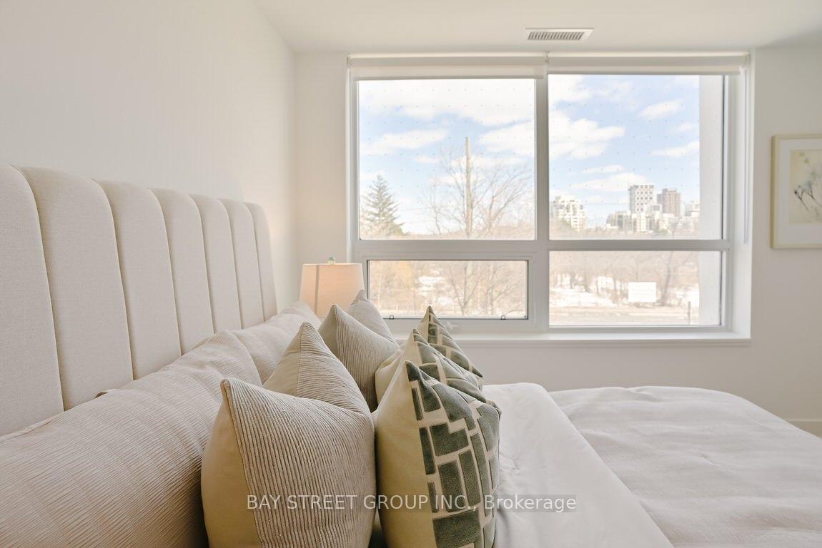 Photo 13 of Unit 519, 8 Cedarland Drive, Markham, Unionville — HOMEH