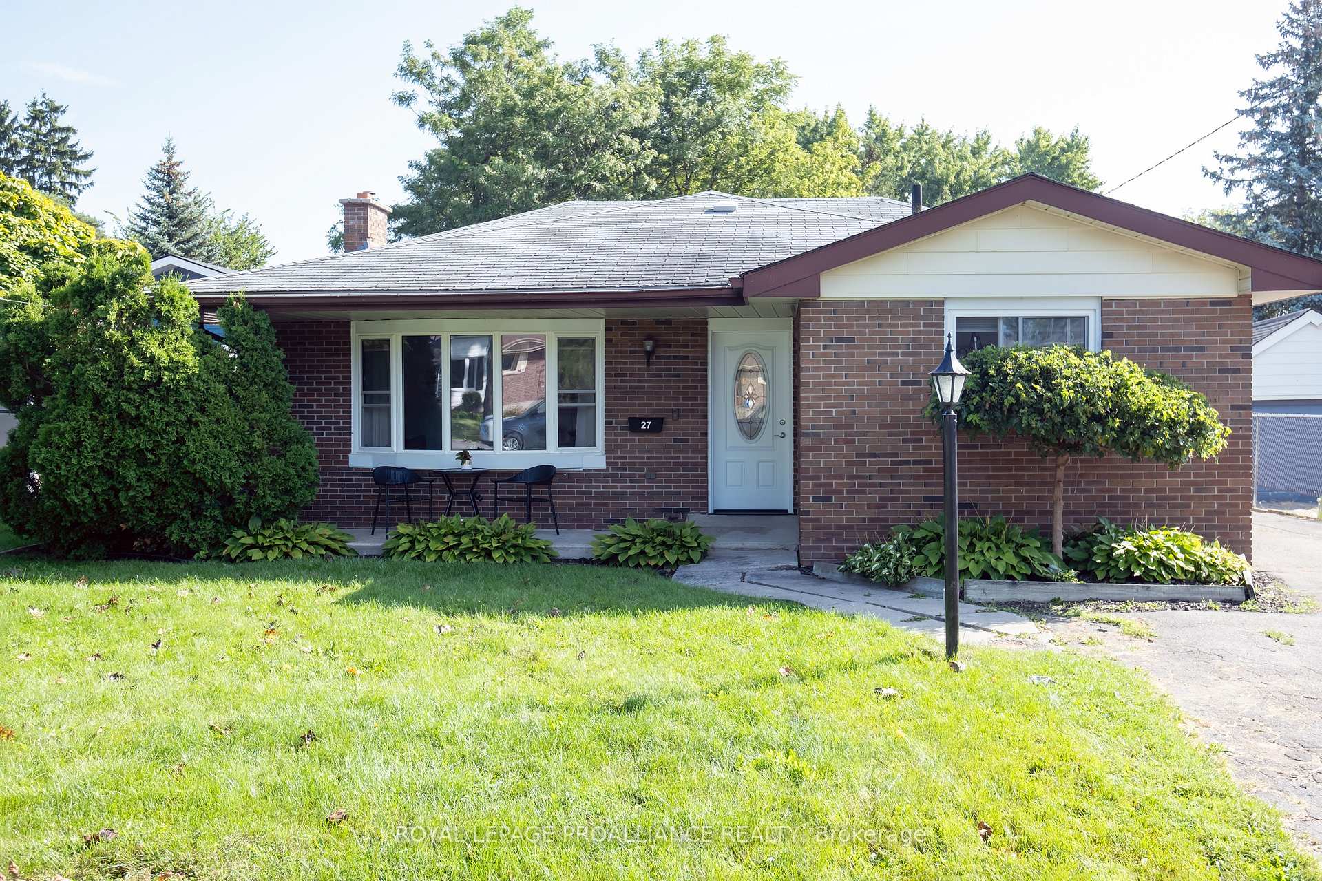 Photo 1 of 27 Glendale Road, Belleville, Belleville Ward — HOMEH